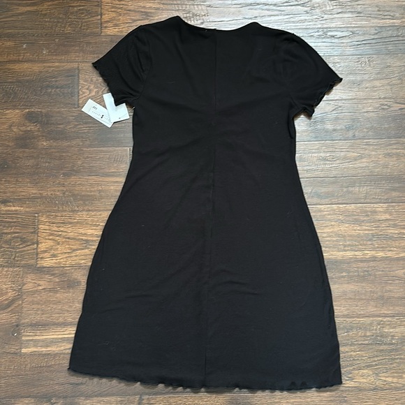 BP Nordstrom Womens Ribbed
Knit Mini Dress lettuce EDGES
Tied SZ LG BLACK - Picture 3 of 12